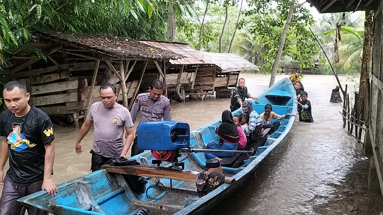[UPDATE] Banjir dan Tanah Longsor di Kabupaten Cianjur, Tiga Orang Meninggal Dunia